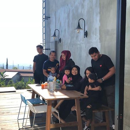 The Cendana Villa'S Batu  Dış mekan fotoğraf